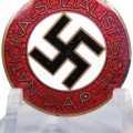 NSDAP member badge rare producer M1/137 RZM - Richard Simm