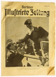 Hitler in Vienna - 8 days before the plebiscite