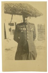 Colonel in M 43 uniform with orders of Kutuzov and Nevsky