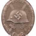 Silver Wound Badge in Zink