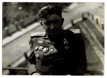 Soviet tank colonel in Prague in 1945