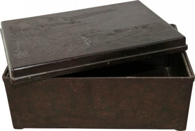 Carbolite made box with  Red Navy motives. Pre-ww2.  Rare.