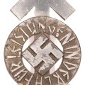 Karl Wurster M 1/34 HJ Badge in Silver