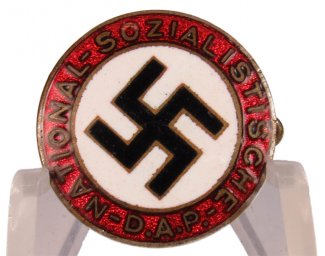 Rare small 18mm NSDAP Badge S&L
