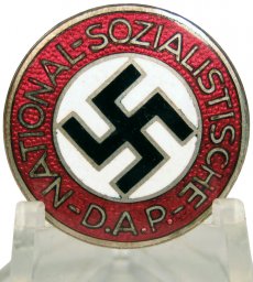Badge of a member of the NSDAP M1/13 RZM Chr.Lauer